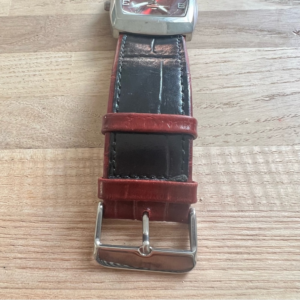 Unbranded Rectangular Red Dial Black Leather Watc… - image 5